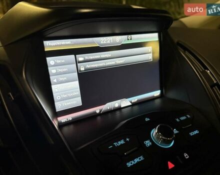 Форд Эскейп 2015 в Киеве на Automoto.ua Серый Форд Эскейп, объемом двигателя 2 л и пробегом 239 тыс. км за 13222 $, фото 13 на Automoto.ua