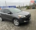 Серый Форд Эскейп, объемом двигателя 2.5 л и пробегом 280 тыс. км за 10800 $, фото 1 на Automoto.ua