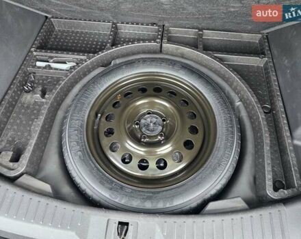 Серый Форд Эскейп, объемом двигателя 2 л и пробегом 220 тыс. км за 11499 $, фото 34 на Automoto.ua