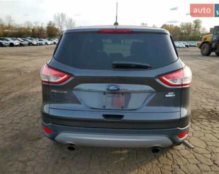 Серый Форд Эскейп, объемом двигателя 1.6 л и пробегом 180 тыс. км за 10000 $, фото 1 на Automoto.ua