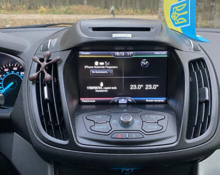 Серый Форд Эскейп, объемом двигателя 2 л и пробегом 309 тыс. км за 11000 $, фото 19 на Automoto.ua