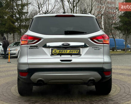 Серый Форд Эскейп, объемом двигателя 2 л и пробегом 124 тыс. км за 13500 $, фото 5 на Automoto.ua