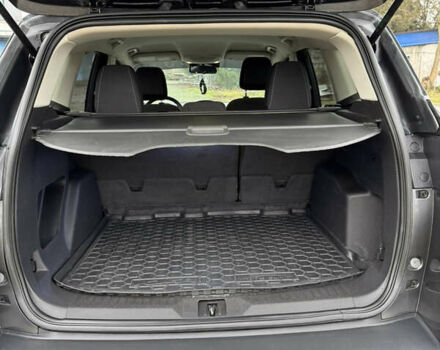 Серый Форд Эскейп, объемом двигателя 2.5 л и пробегом 165 тыс. км за 11333 $, фото 28 на Automoto.ua