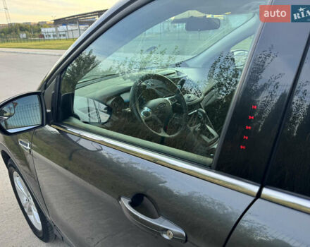 Форд Эскейп 2015 в Житомире на Automoto.ua Серый Форд Эскейп, объемом двигателя 2 л и пробегом 230 тыс. км за 12500 $, фото 8 на Automoto.ua