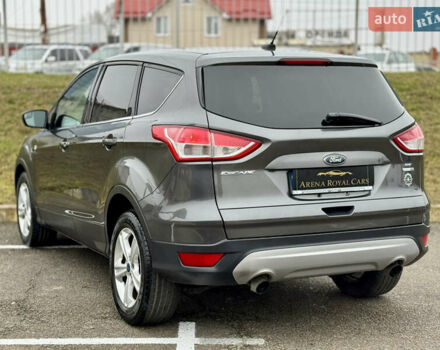 Серый Форд Эскейп, объемом двигателя 1.6 л и пробегом 130 тыс. км за 8800 $, фото 10 на Automoto.ua