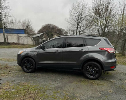 Серый Форд Эскейп, объемом двигателя 2.5 л и пробегом 165 тыс. км за 11333 $, фото 4 на Automoto.ua