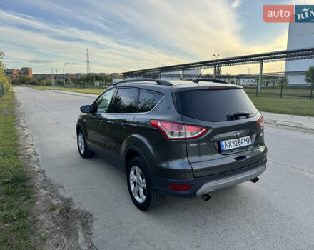 Форд Эскейп 2015 в Житомире на Automoto.ua Серый Форд Эскейп, объемом двигателя 2 л и пробегом 230 тыс. км за 12500 $, фото 1 на Automoto.ua