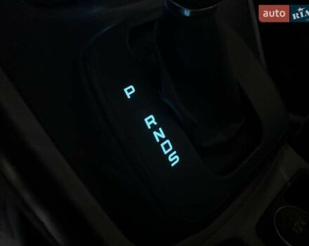 Форд Эскейп 2015 в Киеве на Automoto.ua Серый Форд Эскейп, объемом двигателя 2 л и пробегом 239 тыс. км за 13222 $, фото 3 на Automoto.ua