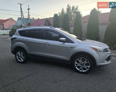 Серый Форд Эскейп, объемом двигателя 2 л и пробегом 150 тыс. км за 13400 $, фото 7 на Automoto.ua