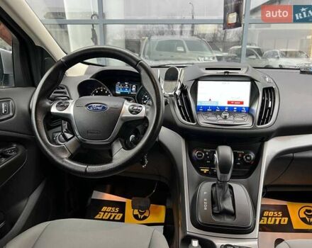 Сірий Форд Ескейп, об'ємом двигуна 2 л та пробігом 179 тис. км за 11800 $, фото 12 на Automoto.ua