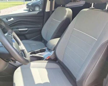 Серый Форд Эскейп, объемом двигателя 2 л и пробегом 170 тыс. км за 12900 $, фото 4 на Automoto.ua