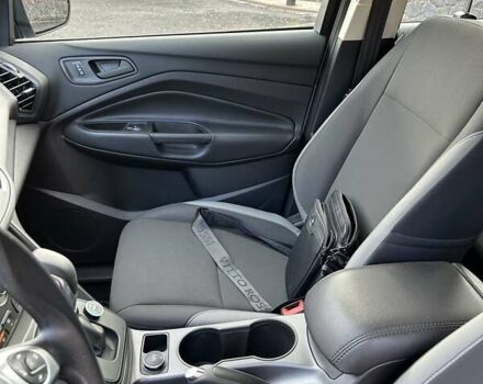 Форд Эскейп 2015 в Виннице на Automoto.ua Серый Форд Эскейп, объемом двигателя 2.5 л и пробегом 39 тыс. км за 13850 $, фото 8 на Automoto.ua