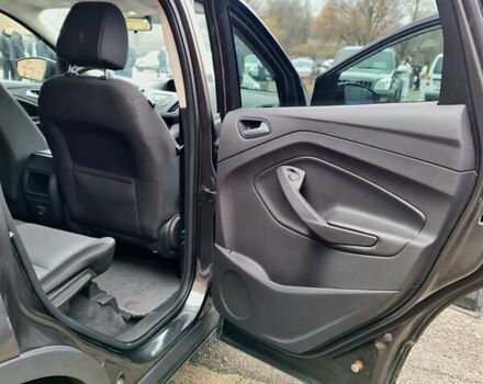 Серый Форд Эскейп, объемом двигателя 2.49 л и пробегом 117 тыс. км за 11900 $, фото 19 на Automoto.ua