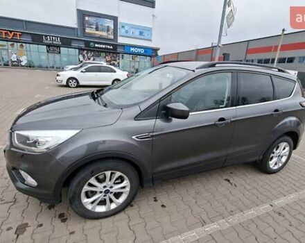 Серый Форд Эскейп, объемом двигателя 2 л и пробегом 236 тыс. км за 12850 $, фото 2 на Automoto.ua