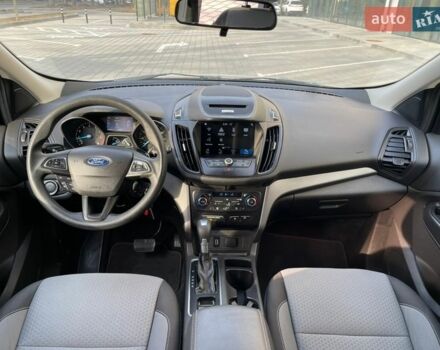 Сірий Форд Ескейп, об'ємом двигуна 1.5 л та пробігом 206 тис. км за 12500 $, фото 19 на Automoto.ua