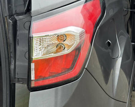 Серый Форд Эскейп, объемом двигателя 1.5 л и пробегом 143 тыс. км за 12100 $, фото 29 на Automoto.ua