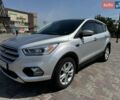 Сірий Форд Ескейп, об'ємом двигуна 1.5 л та пробігом 186 тис. км за 10900 $, фото 1 на Automoto.ua