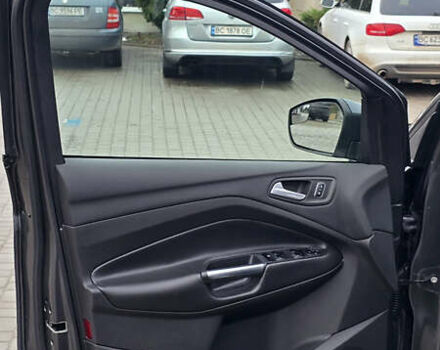 Серый Форд Эскейп, объемом двигателя 1.5 л и пробегом 143 тыс. км за 12100 $, фото 9 на Automoto.ua