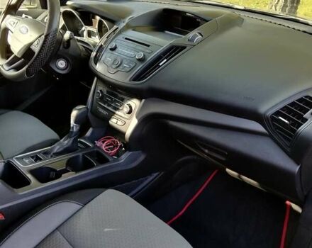 Сірий Форд Ескейп, об'ємом двигуна 1.5 л та пробігом 127 тис. км за 11200 $, фото 14 на Automoto.ua