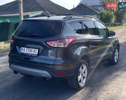 Серый Форд Эскейп, объемом двигателя 1.6 л и пробегом 110 тыс. км за 12500 $, фото 6 на Automoto.ua