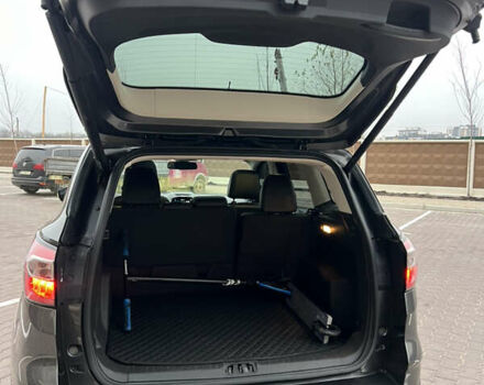 Сірий Форд Ескейп, об'ємом двигуна 2 л та пробігом 139 тис. км за 14800 $, фото 4 на Automoto.ua