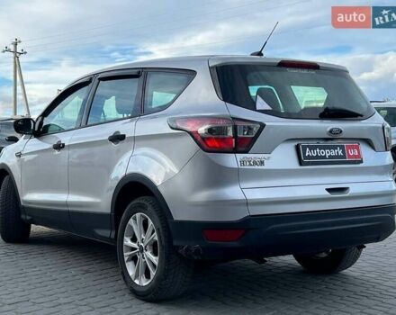 Форд Ескейп 2016 у Львові на Automoto.ua Сірий Форд Ескейп, об'ємом двигуна 2.5 л та пробігом 233 тис. км за 10990 $, фото 5 на Automoto.ua