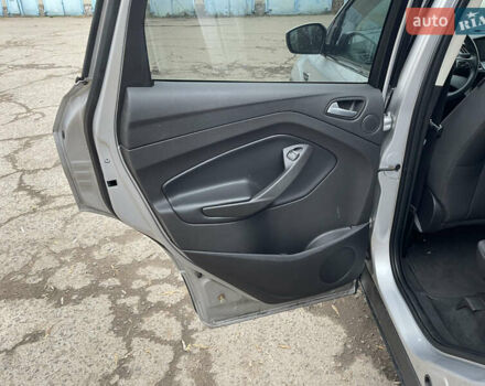 Серый Форд Эскейп, объемом двигателя 1.5 л и пробегом 206 тыс. км за 9200 $, фото 17 на Automoto.ua