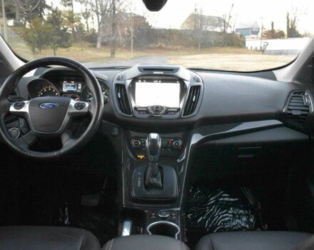 Серый Форд Эскейп, объемом двигателя 1.6 л и пробегом 75 тыс. км за 7000 $, фото 7 на Automoto.ua