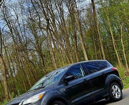 Серый Форд Эскейп, объемом двигателя 2.5 л и пробегом 165 тыс. км за 11000 $, фото 1 на Automoto.ua