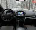 Серый Форд Эскейп, объемом двигателя 2 л и пробегом 129 тыс. км за 10900 $, фото 8 на Automoto.ua