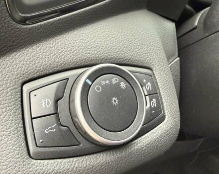 Серый Форд Эскейп, объемом двигателя 1.5 л и пробегом 150 тыс. км за 13500 $, фото 19 на Automoto.ua