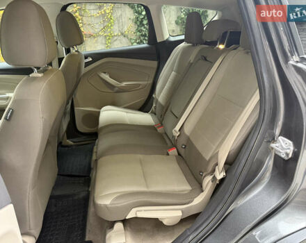 Форд Ескейп 2016 у Хмельницькому на Automoto.ua Сірий Форд Ескейп, об'ємом двигуна 1.6 л та пробігом 62 тис. км за 11800 $, фото 37 на Automoto.ua