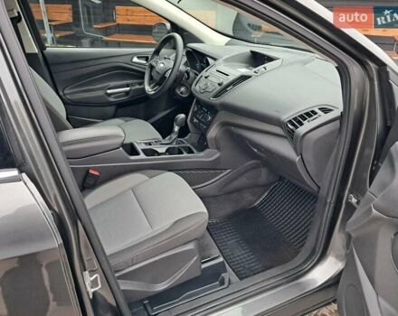 Сірий Форд Ескейп, об'ємом двигуна 1.5 л та пробігом 218 тис. км за 10500 $, фото 15 на Automoto.ua