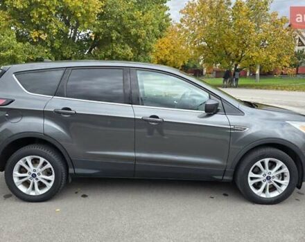 Сірий Форд Ескейп, об'ємом двигуна 1.5 л та пробігом 216 тис. км за 10500 $, фото 5 на Automoto.ua