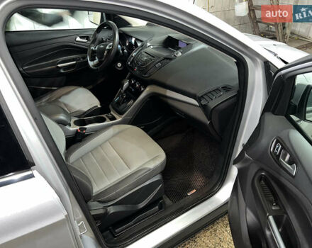 Сірий Форд Ескейп, об'ємом двигуна 2.5 л та пробігом 147 тис. км за 10999 $, фото 23 на Automoto.ua