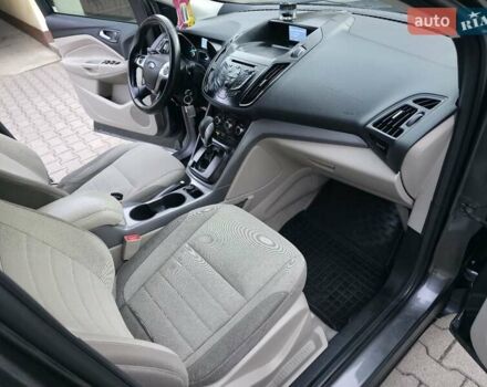 Форд Эскейп 2016 в Хмельницком на Automoto.ua Серый Форд Эскейп, объемом двигателя 2.5 л и пробегом 192 тыс. км за 9999 $, фото 34 на Automoto.ua