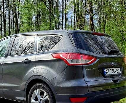 Серый Форд Эскейп, объемом двигателя 2.5 л и пробегом 165 тыс. км за 11000 $, фото 7 на Automoto.ua