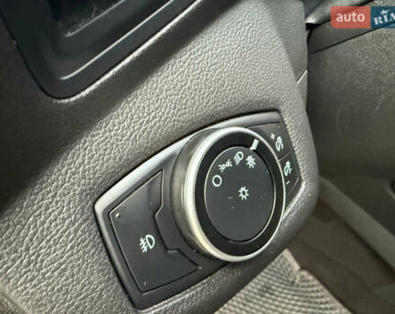 Серый Форд Эскейп, объемом двигателя 1.6 л и пробегом 187 тыс. км за 9950 $, фото 23 на Automoto.ua