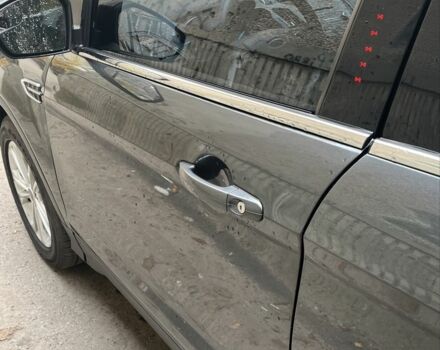 Сірий Форд Ескейп, об'ємом двигуна 1.5 л та пробігом 143 тис. км за 13000 $, фото 6 на Automoto.ua