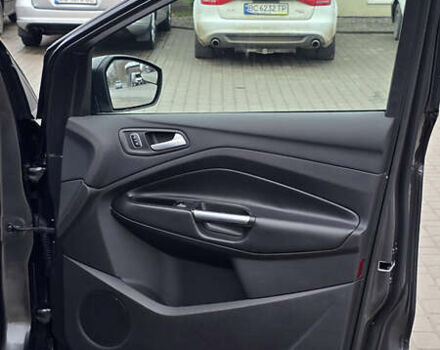 Серый Форд Эскейп, объемом двигателя 1.5 л и пробегом 143 тыс. км за 12100 $, фото 12 на Automoto.ua