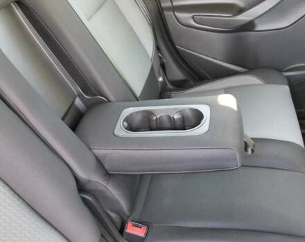 Сірий Форд Ескейп, об'ємом двигуна 1.5 л та пробігом 127 тис. км за 11200 $, фото 4 на Automoto.ua