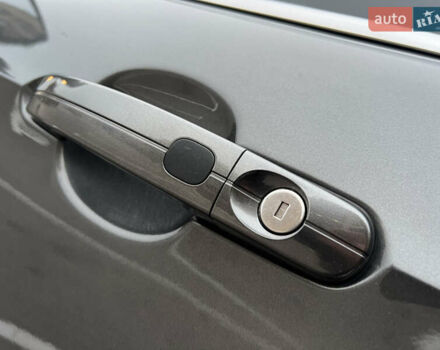 Сірий Форд Ескейп, об'ємом двигуна 2 л та пробігом 139 тис. км за 14800 $, фото 56 на Automoto.ua