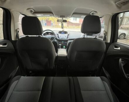 Сірий Форд Ескейп, об'ємом двигуна 1.5 л та пробігом 143 тис. км за 13000 $, фото 17 на Automoto.ua