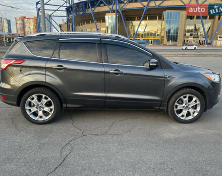 Серый Форд Эскейп, объемом двигателя 2 л и пробегом 115 тыс. км за 13900 $, фото 8 на Automoto.ua