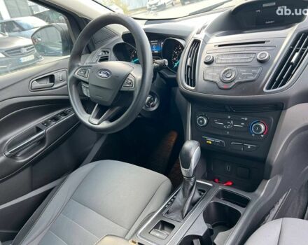 Форд Ескейп 2016 у Львові на Automoto.ua Сірий Форд Ескейп, об'ємом двигуна 2.5 л та пробігом 233 тис. км за 10990 $, фото 37 на Automoto.ua
