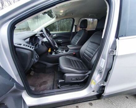 Серый Форд Эскейп, объемом двигателя 1.5 л и пробегом 136 тыс. км за 12900 $, фото 6 на Automoto.ua