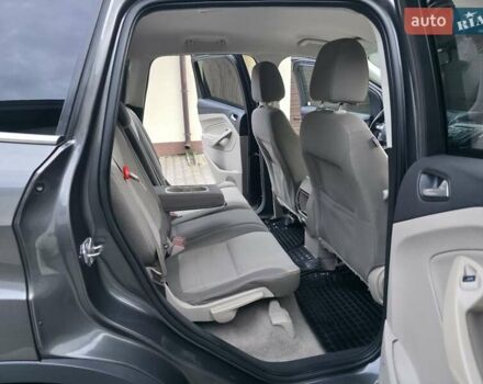 Форд Эскейп 2016 в Хмельницком на Automoto.ua Серый Форд Эскейп, объемом двигателя 2.5 л и пробегом 192 тыс. км за 9999 $, фото 50 на Automoto.ua