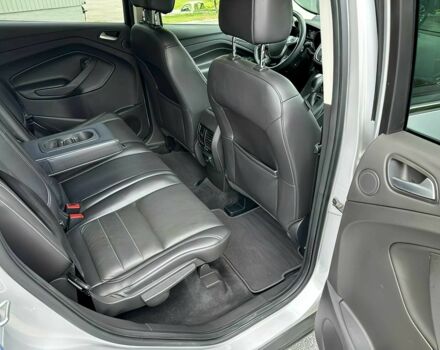 Форд Эскейп 2016 в Тернополе на Automoto.ua Серый Форд Эскейп, объемом двигателя 2 л и пробегом 72 тыс. км за 8150 $, фото 12 на Automoto.ua