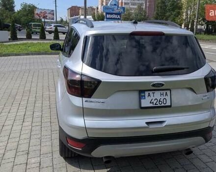 Серый Форд Эскейп, объемом двигателя 2 л и пробегом 107 тыс. км за 14500 $, фото 9 на Automoto.ua
