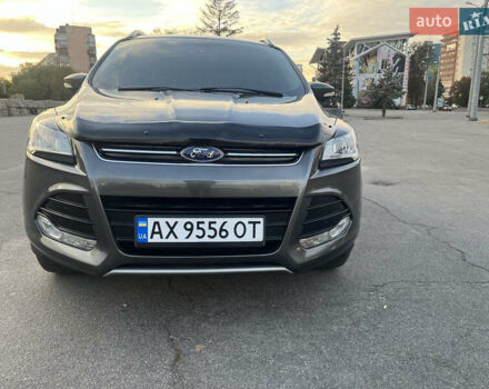 Серый Форд Эскейп, объемом двигателя 2 л и пробегом 115 тыс. км за 13900 $, фото 2 на Automoto.ua
